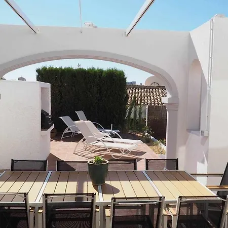 Fabulosa A 900m Playa Con Piscina Y Vistas Villa